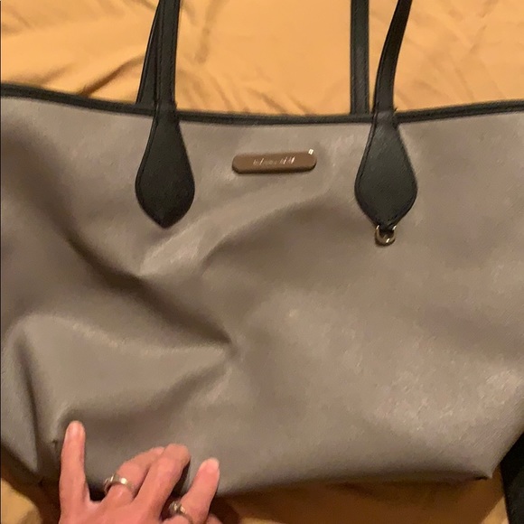 MICHAEL KORS SHOULDER BAG - Picture 1 of 3